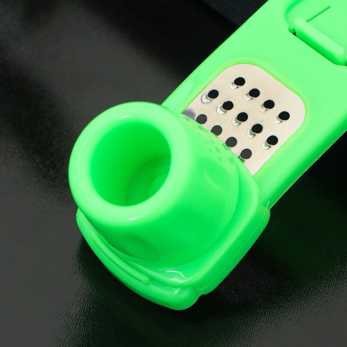 Терка для чеснока с держателем, 14см малая, цвет микс